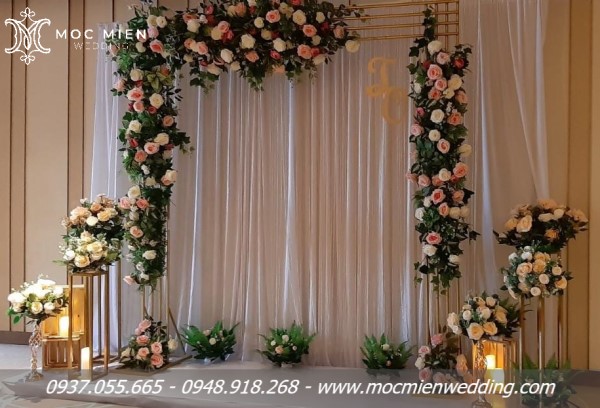 Bán backdrop cưới hoa lụa giá rẻ nhất tại TPHCM
