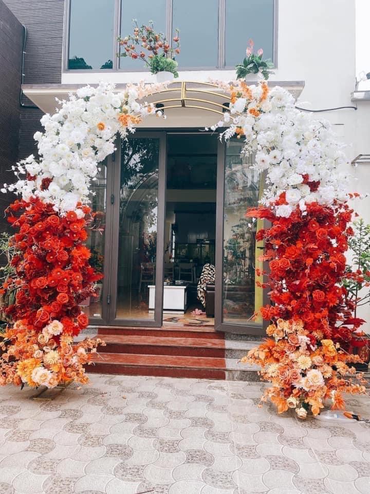 Cho thuê cổng hoa cưới giá rẻ tại TPHCM