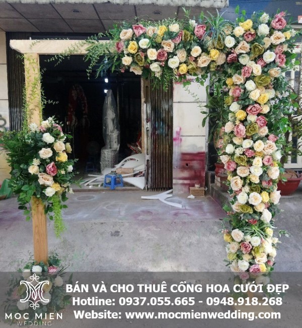 Nơi bán cổng cưới hoa vải, hoa lụa, hoa giả giá sỉ tại Quận 12