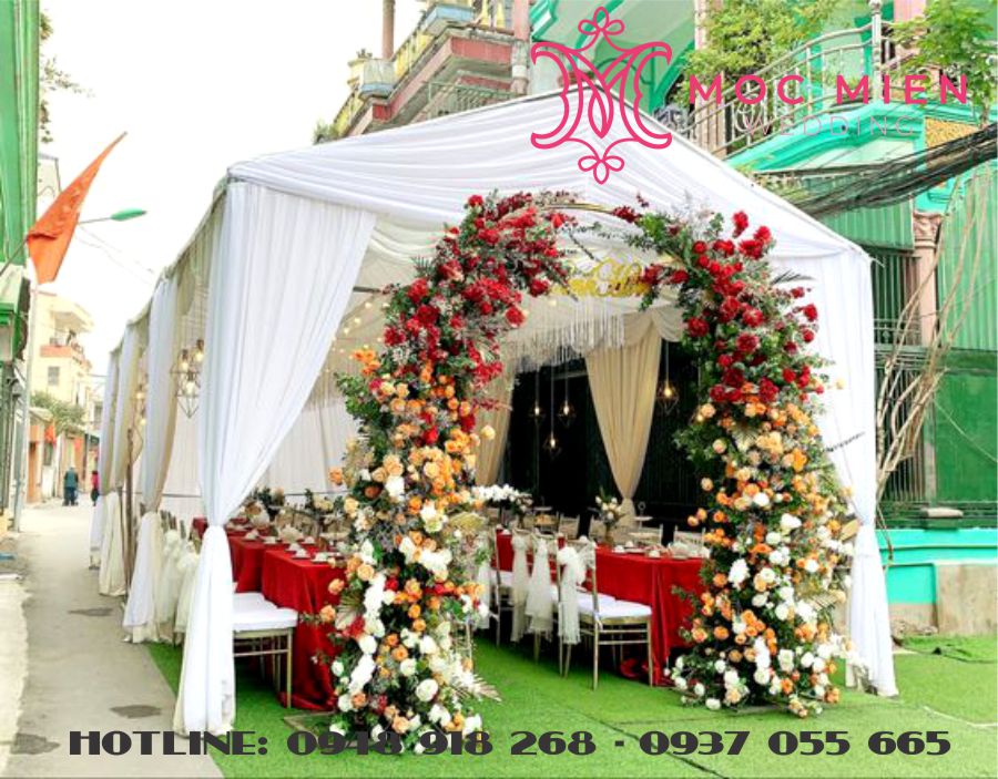 Dịch vụ trang trí cổng hoa cưới đẹp tại Bình Tân