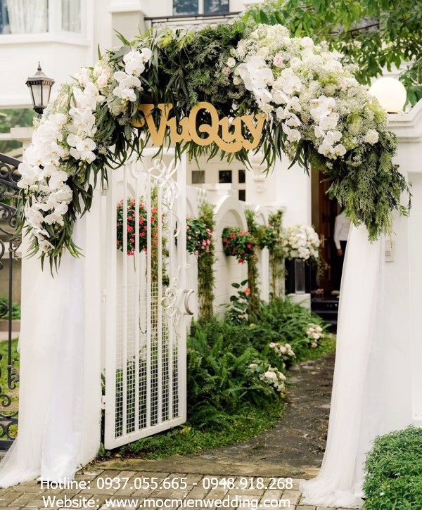 Bán cổng hoa cưới