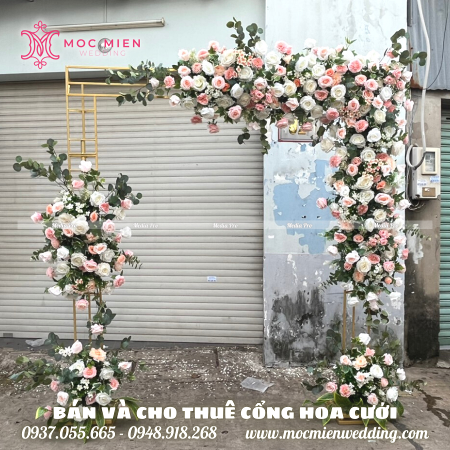 Cổng cưới hoa lụa khung vuông giá rẻ tại tphcm