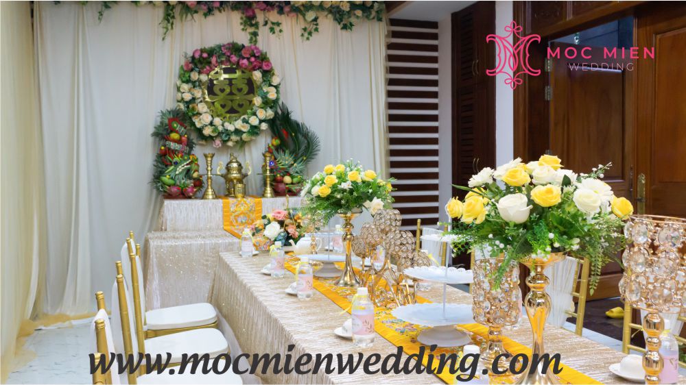 Trang trí bàn thờ gia tiên đám cưới đơn giản tại TPHCM